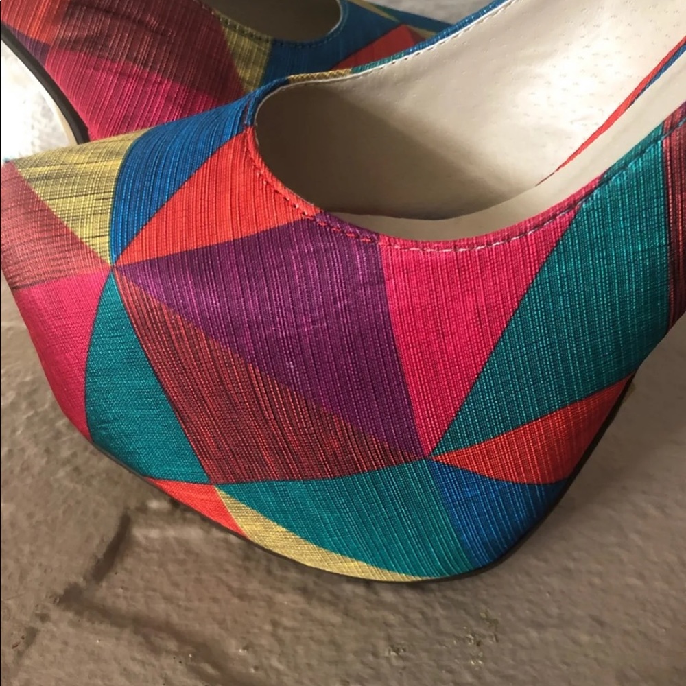 Color Block Platform Heels 👠 - Picture 3 of 5